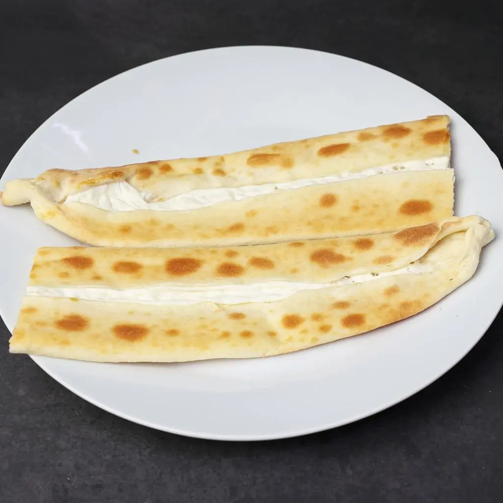 فطيرة لبنة